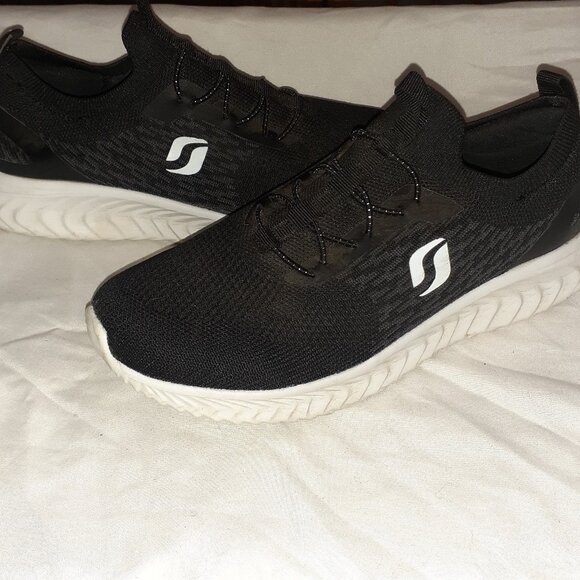 STQ SHOES SLIP ON COMFORT WALKING SNEAKERS BLACK MESH NON SLIP-WOMENS SIZE 7 - Picture 1 of 6